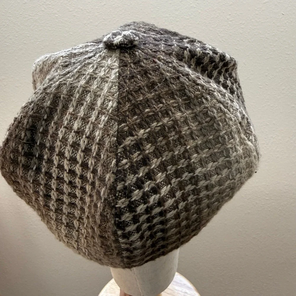Newsboy‎ Brown Wool Blend Textured Chunky Button Detail Cap Hat One Size